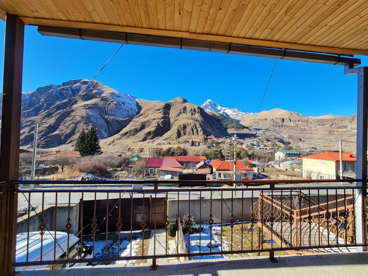 Sunny Mountain House Otel Kazbegi Dış mekan fotoğraf